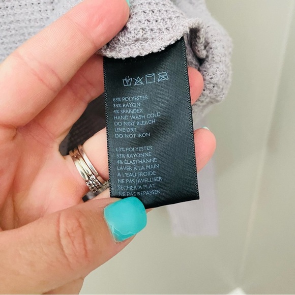 Urban Outfitters Off-the-Shoulder Crop Sweater Dusty Purple Sz Small - Picture 7 of 11